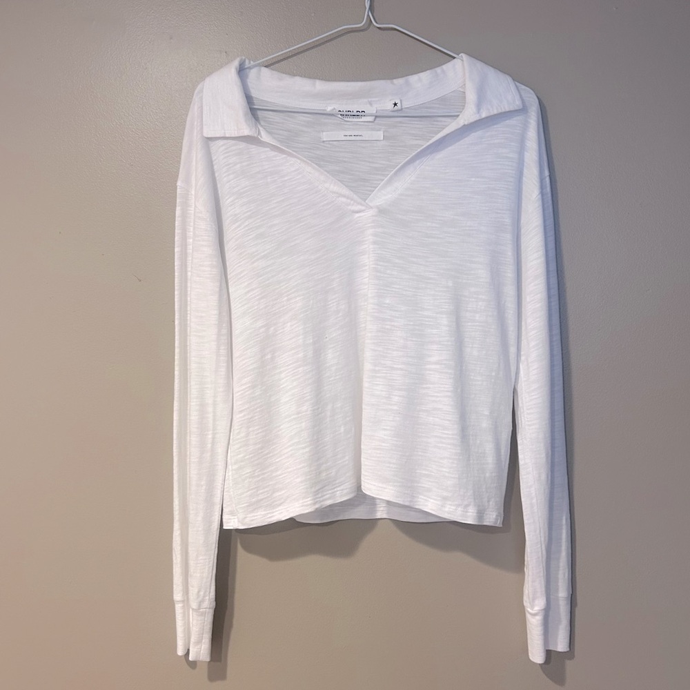 3/$25 CHRLDR white lightweight collared blouse